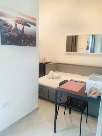 Ninety Eight Boutique Living Hotel Cospicua Ngoại thất bức ảnh