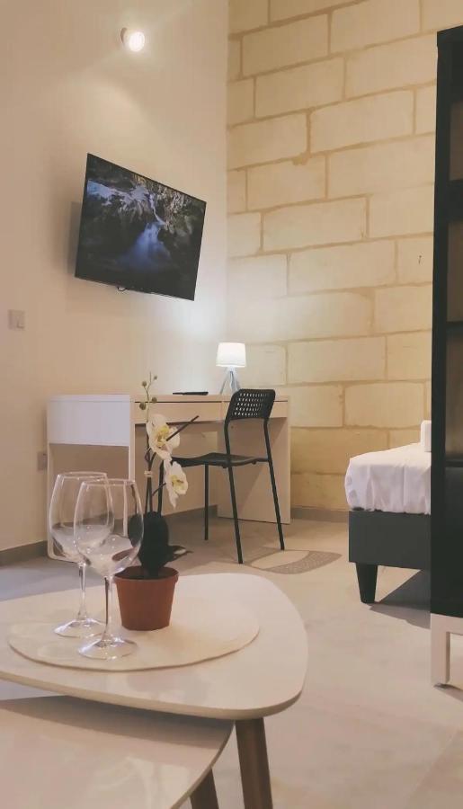 Ninety Eight Boutique Living Hotel Cospicua Ngoại thất bức ảnh